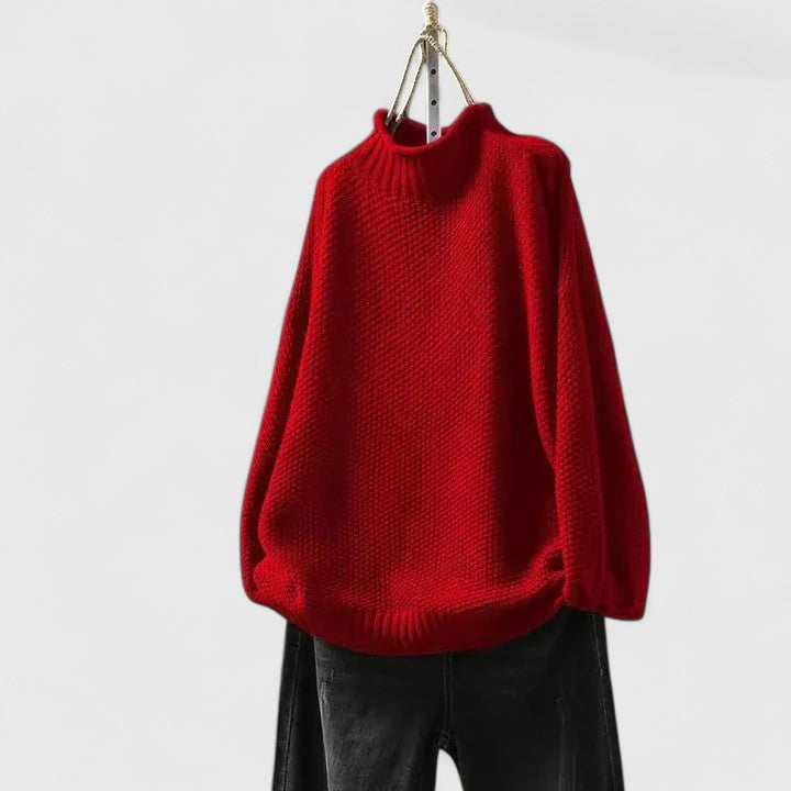 Sophisticated Women's Jumper in Soft Knit for Casual or Office Wear