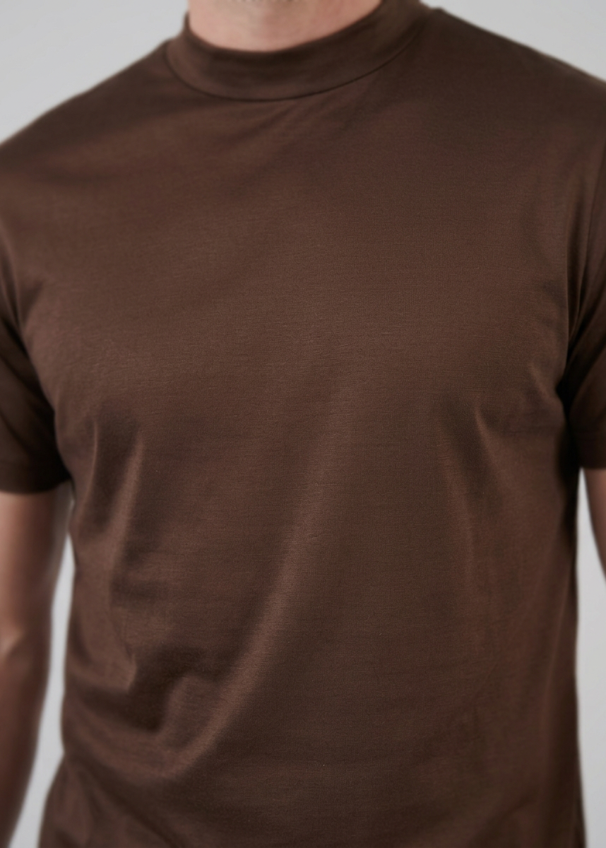 Shiny Men's Crewneck T-Shirt - Lightweight Fabric for Casual Wear
