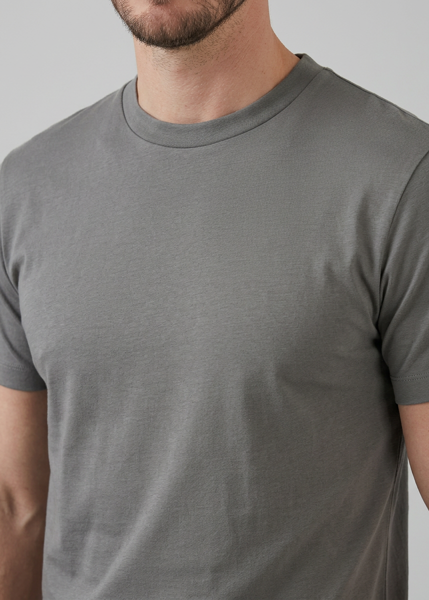 Shiny Men's Crewneck T-Shirt in Soft Fabric for Casual Wear