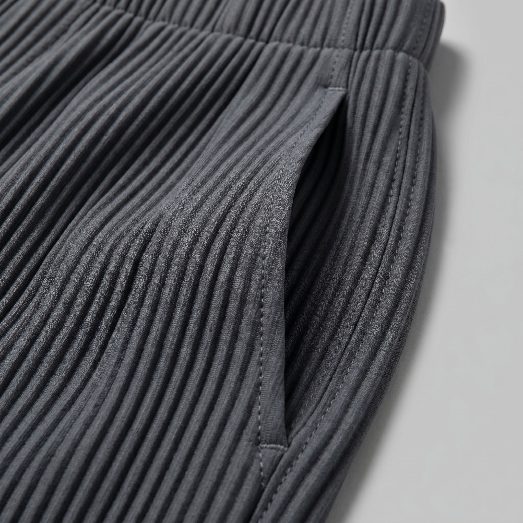 Striped Men's Trousers with Drawstring Elastic Waistband for Casual Wear