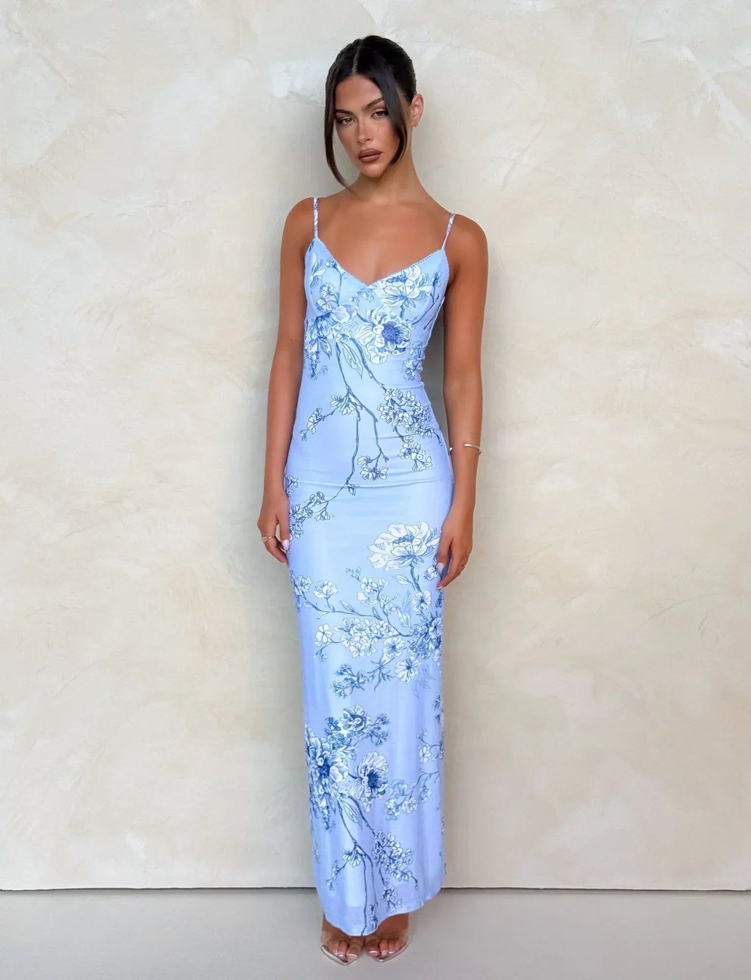 Rose Stripe Maxi Dress | Sleeveless Flowing Design for Casual Wear