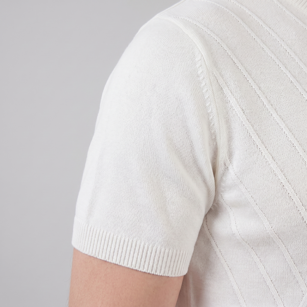 Textured Knit T-Shirt for Men - Casual Short Sleeve Top for Everyday Wear