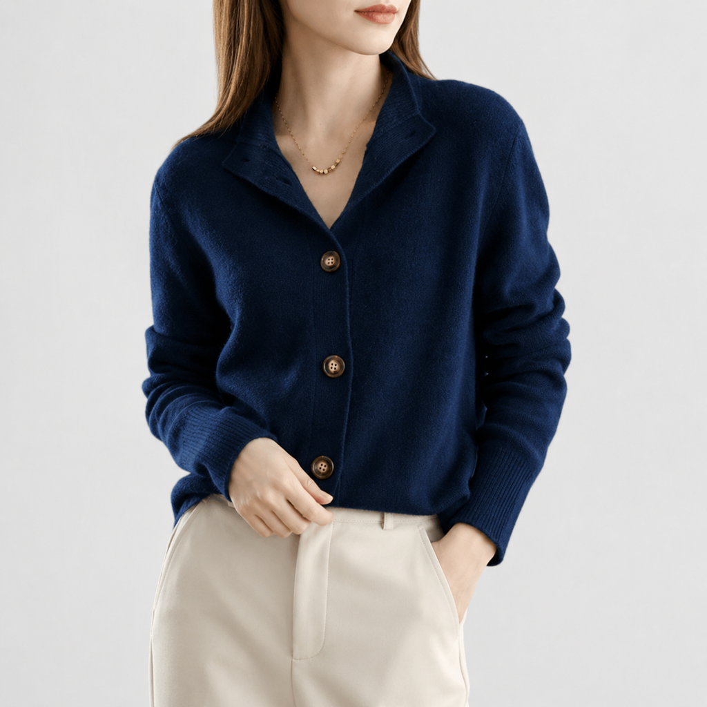 Chic Everyday Layer – Soft Grey Button-Front Cardigan