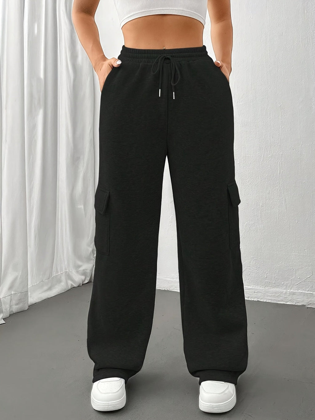 Relaxed Cargo Sweatpants for Women | Soft Cotton Blend | Casual Comfort Wear