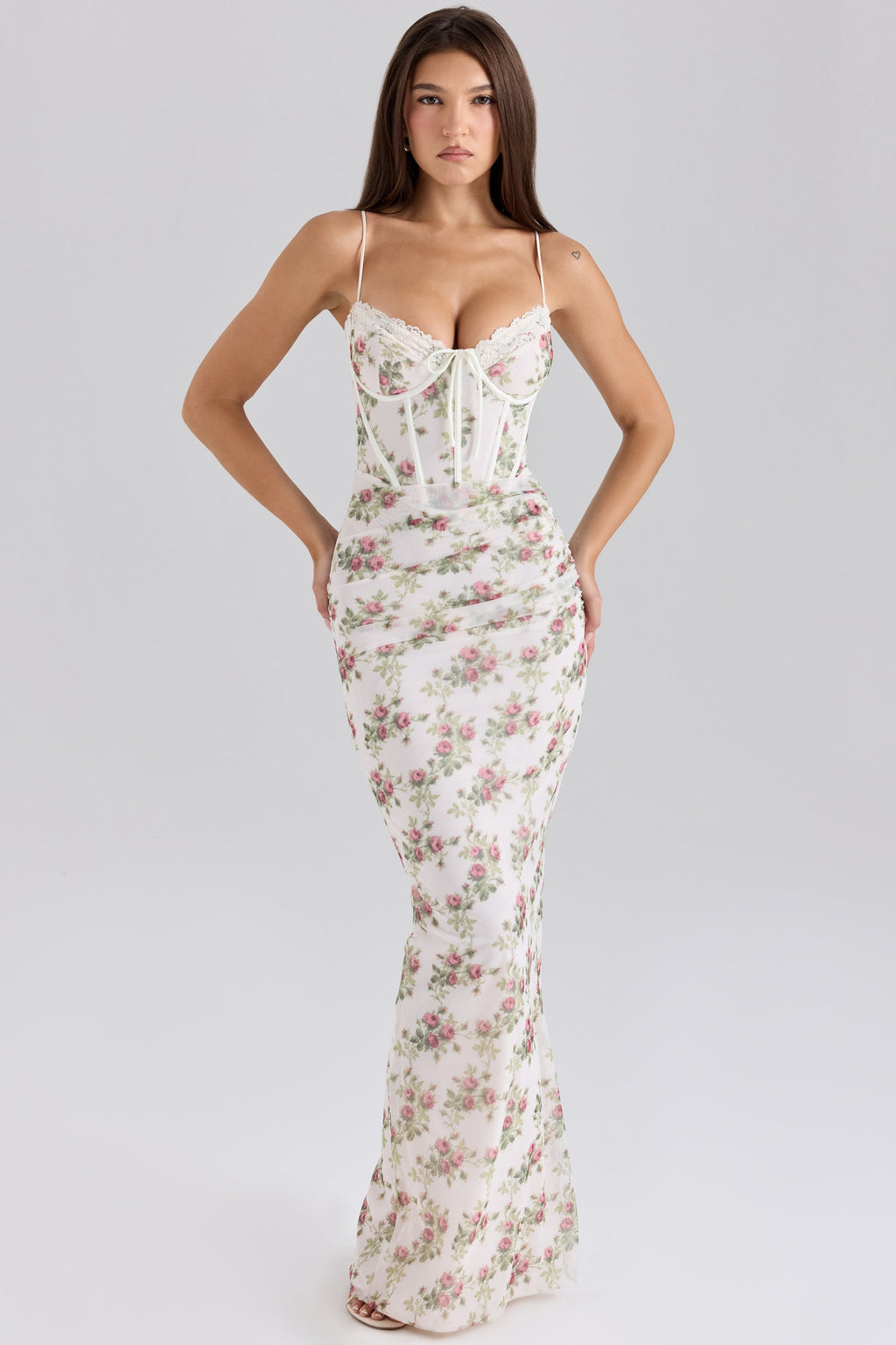 Floral Lace Maxi Dress with Corset Design for Elegant Special Occasions
