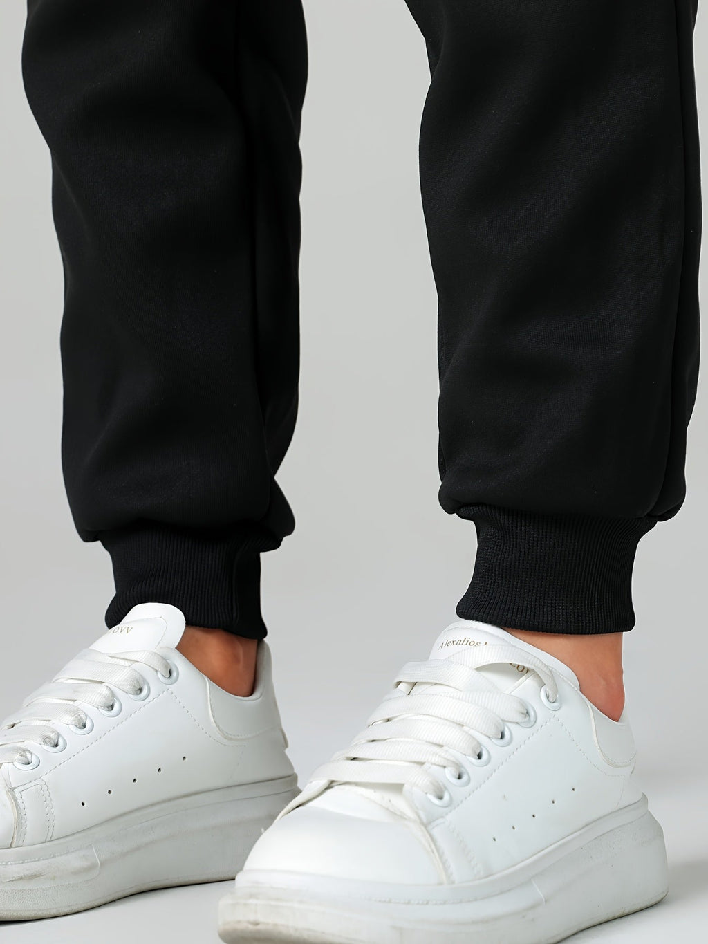 Cozy Cuffed Joggers for Women | Soft Fleece Material | Casual Loungewear