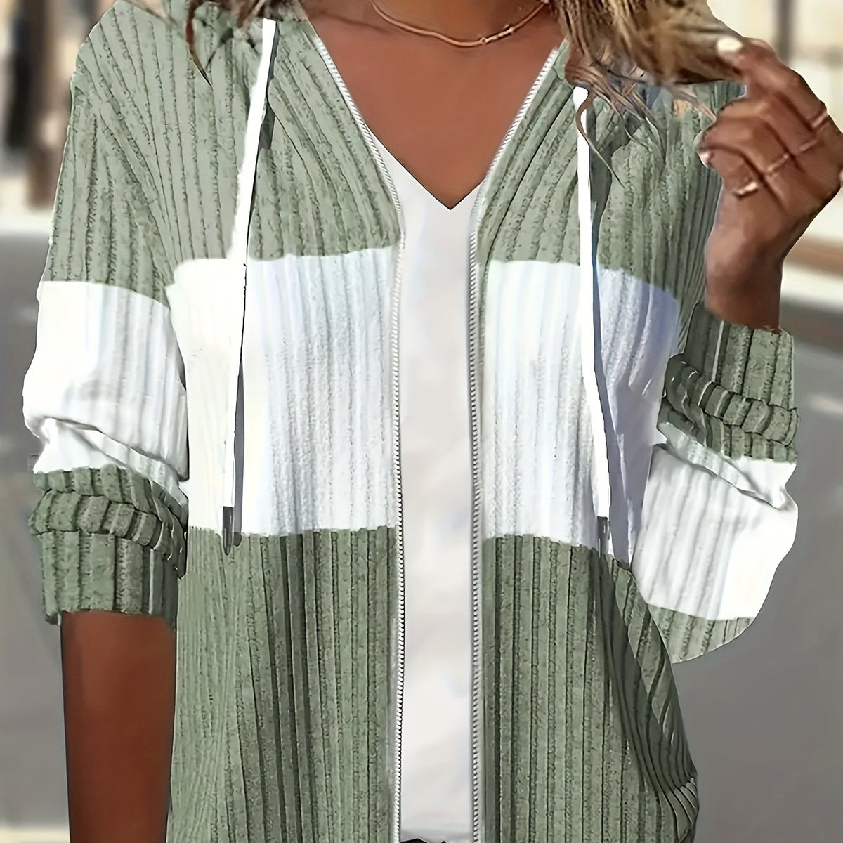 Cozy Color-Block Zip-Up Hoodie for Women | Casual Warmth and Comfort