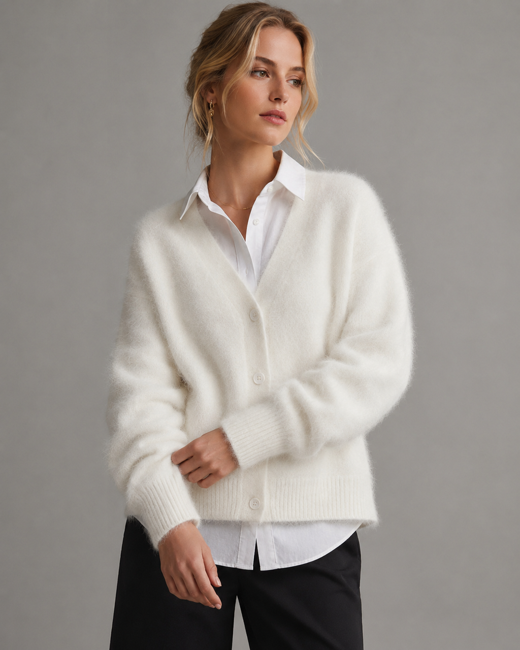 Chilly Day Essential – Soft Knit Oversized Cardigan