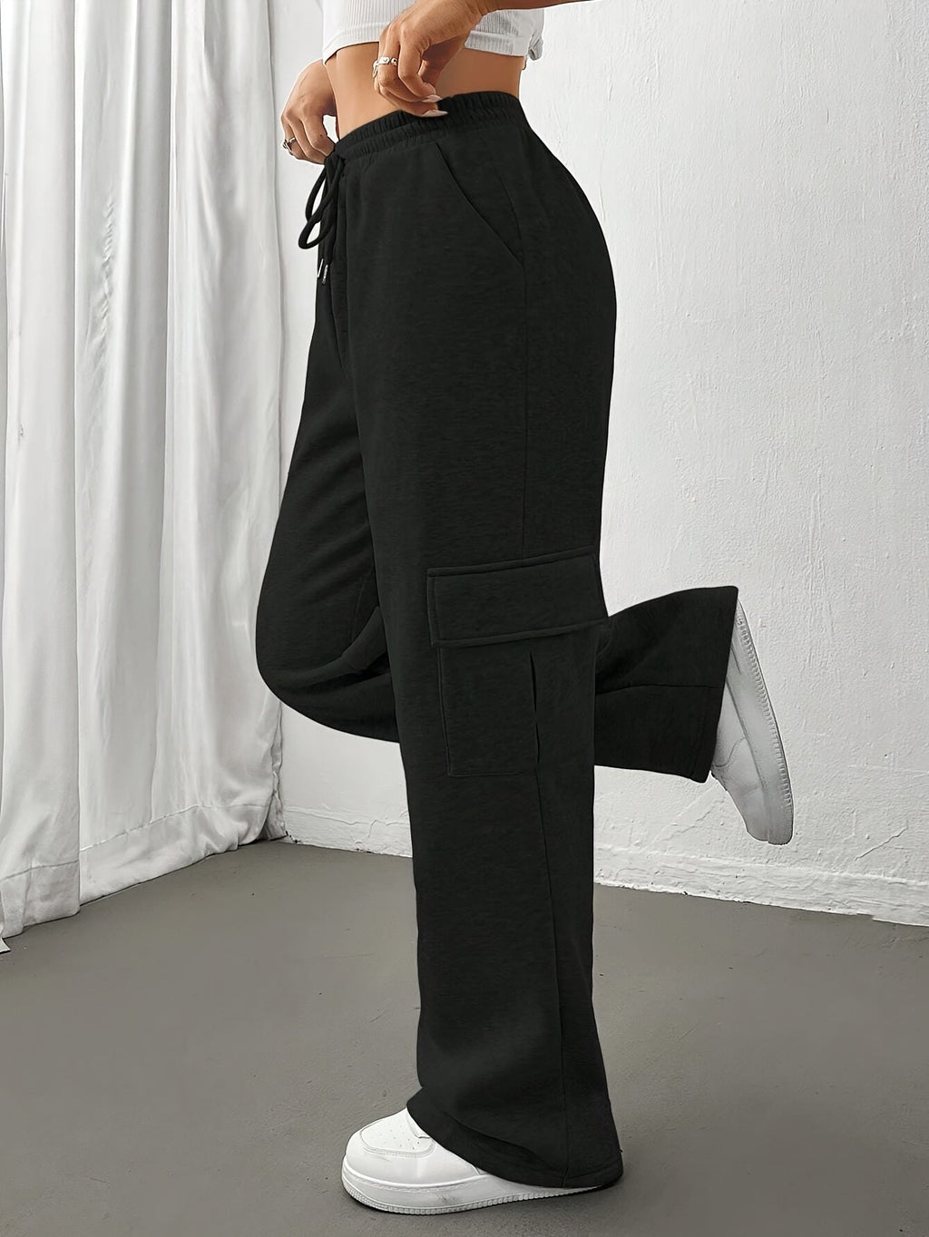Relaxed Cargo Sweatpants for Women | Soft Cotton Blend | Casual Comfort Wear