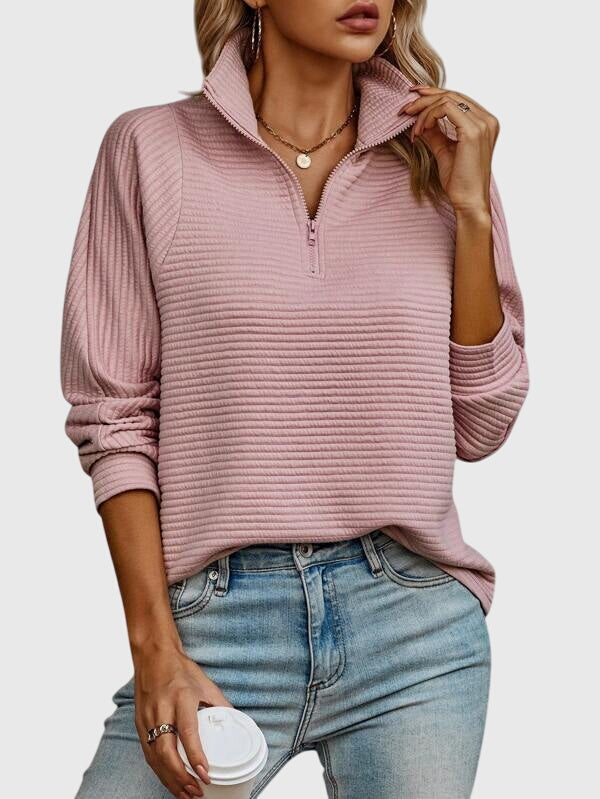 Elegant Zipper Jumper in Soft Fabric for Casual and Chic Outfits