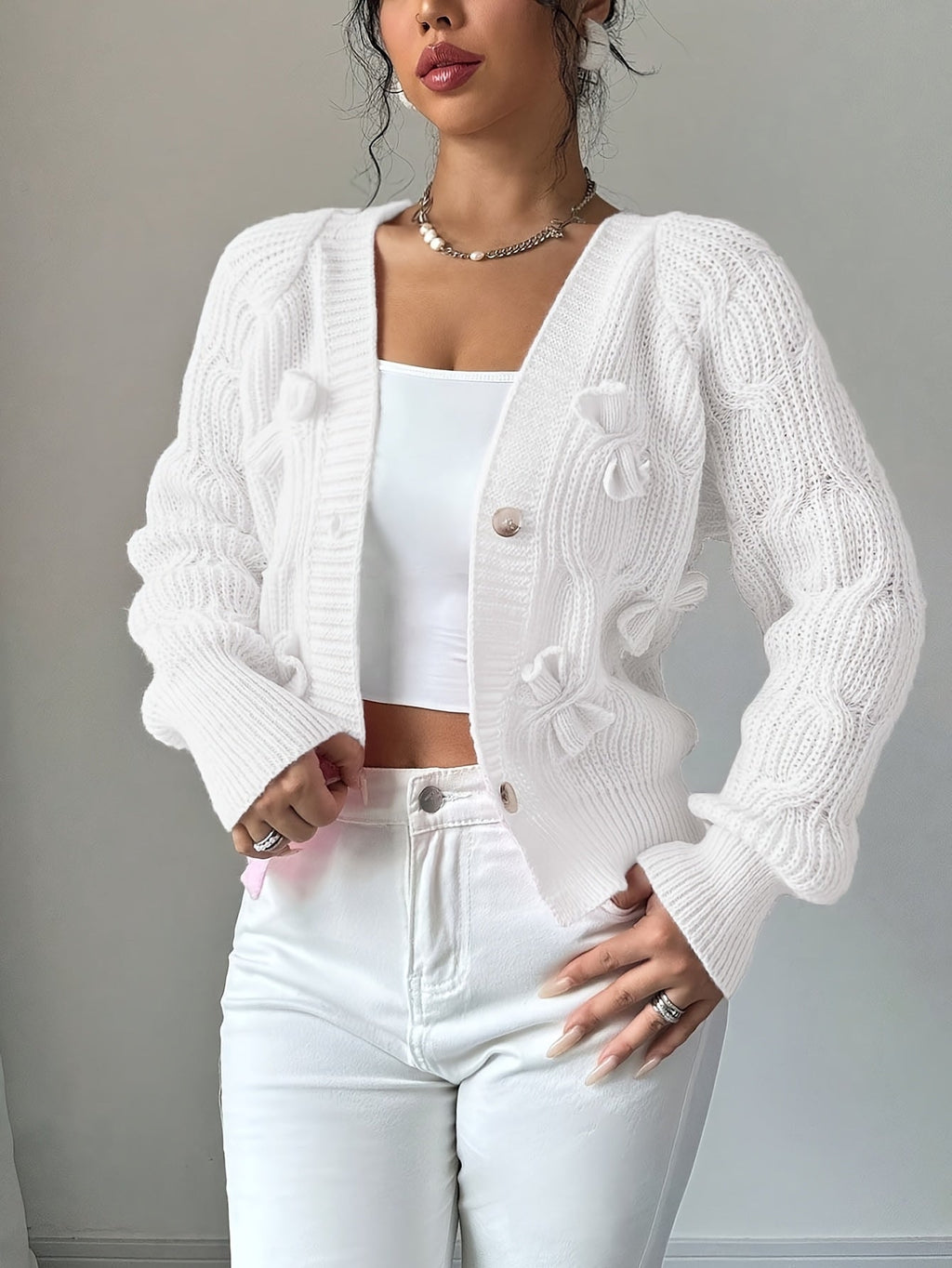 Soft Bow-Detail Long Sleeve Cardigan in Comfortable Knit for Casual Wear