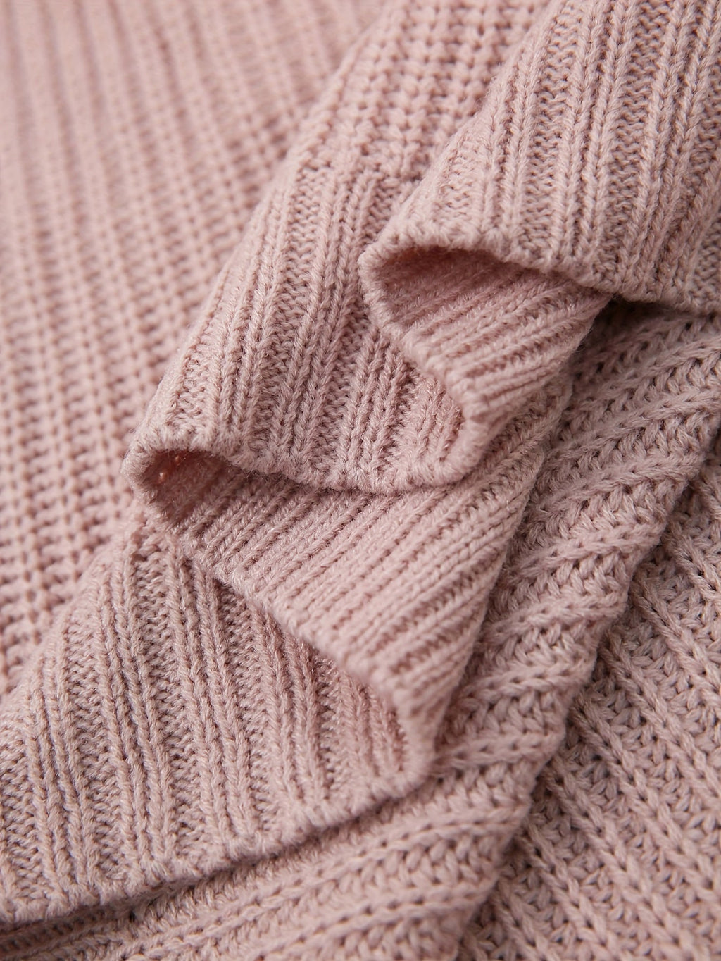 Relaxed Half-Turtleneck Sweater Dress in Soft Knit for Casual Wear