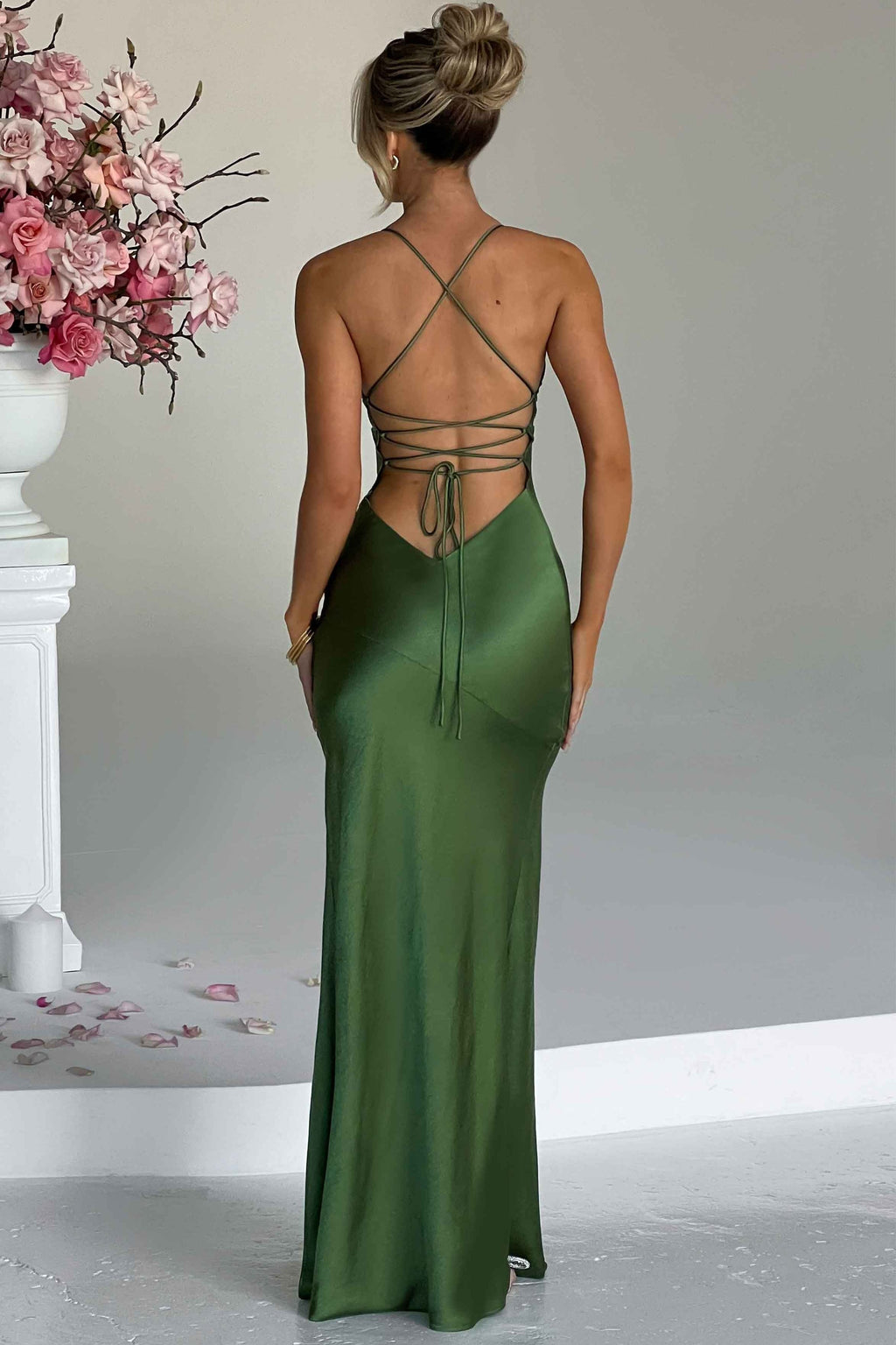 Satin Bias-Cut Maxi Dress Women UK – Plunging Neckline Evening Gown, Formal Occasion
