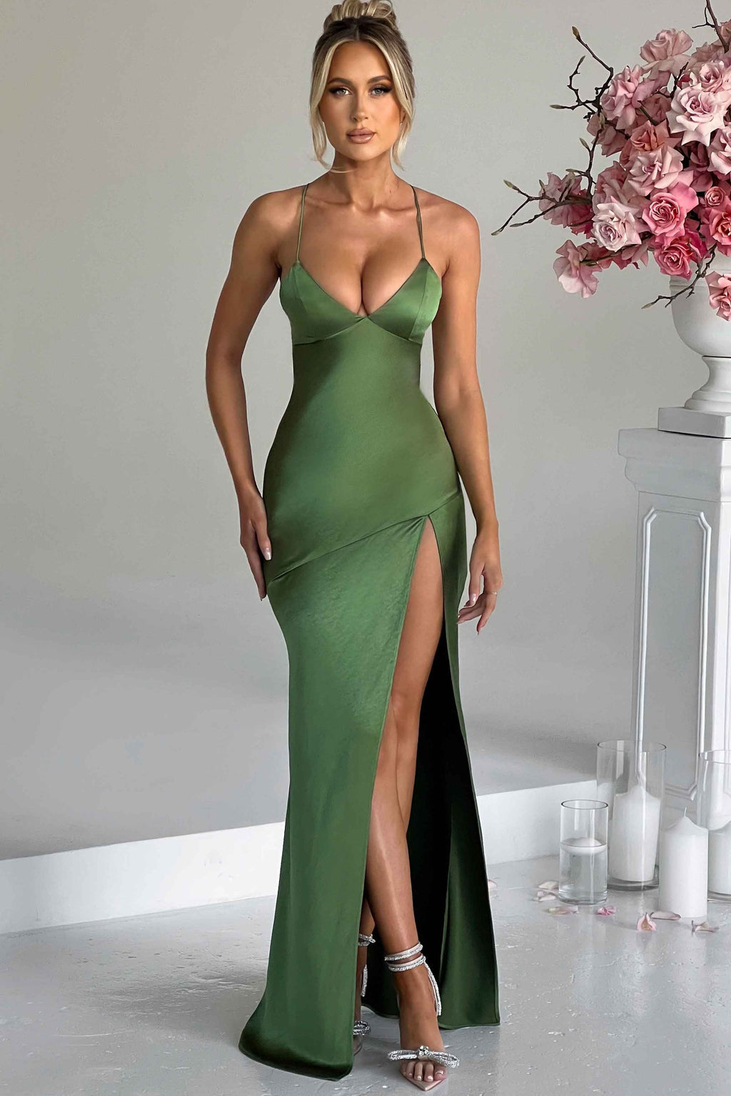 Satin Bias-Cut Maxi Dress Women UK – Plunging Neckline Evening Gown, Formal Occasion