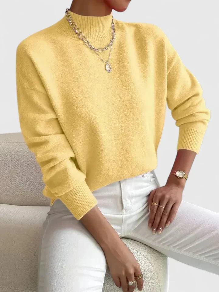 Elegant Roll Neck Jumper in Soft Knit for Casual and Smart Wear