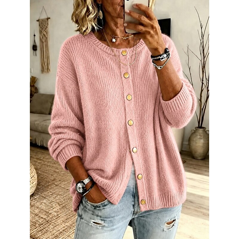 Soft Button-Front Cardigan in Cozy Knit for Everyday Wear