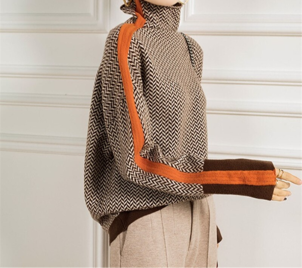 Women's Herringbone Turtleneck Jumper with Striped Sleeves for Casual Wear