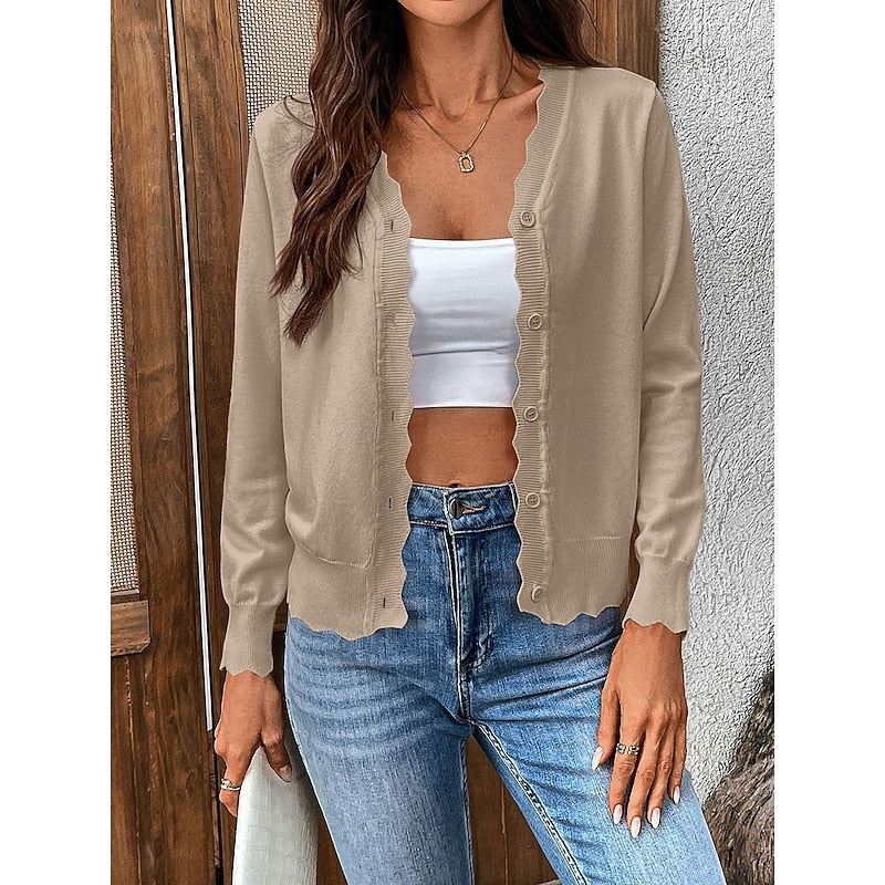 Scalloped Button-Front Cardigan in Soft Knit for Women’s Casual Wear